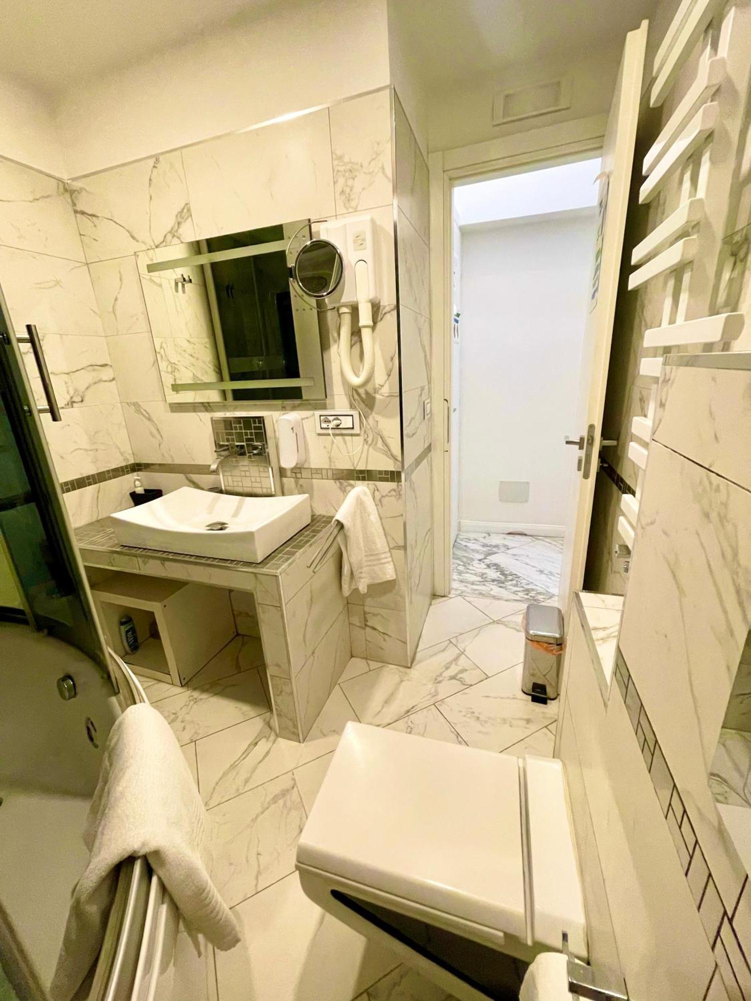 Parisa Suite Rome Buitenkant foto
